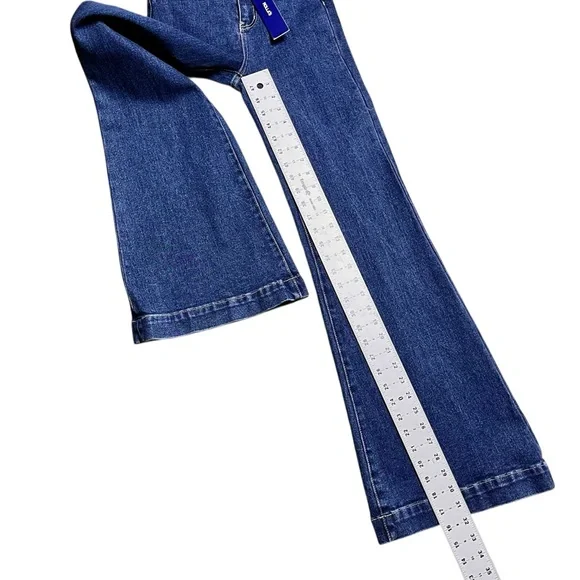 NWT ROLLA'S East Coast High Rise Flare Jean - Picture 11 of 15